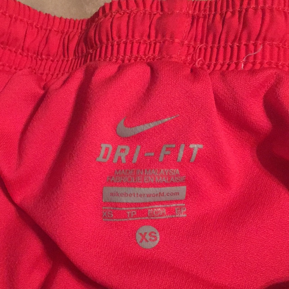 Nike Dry-Fit Shorts - Picture 2 of 3